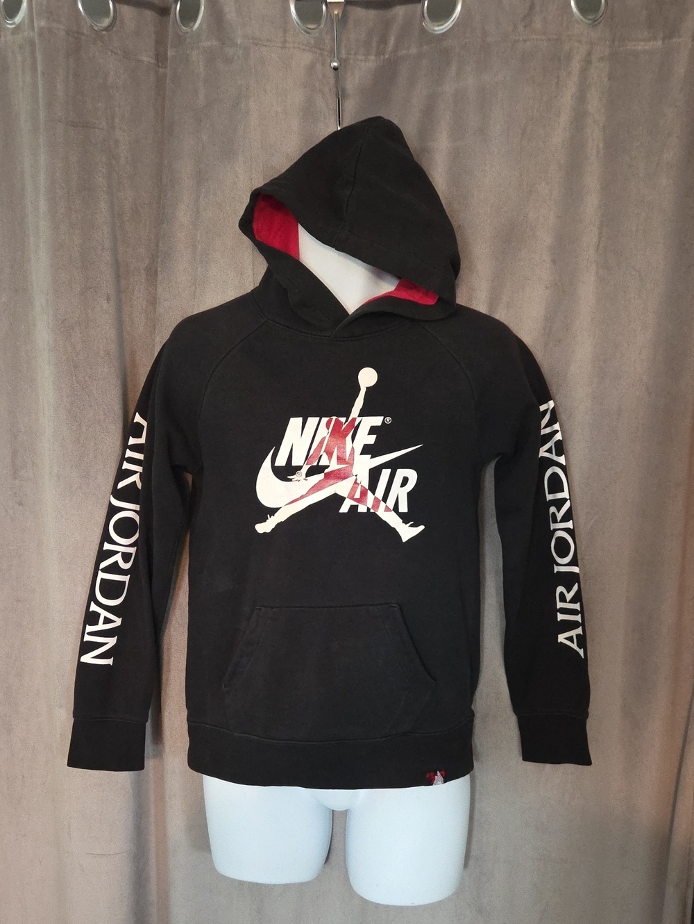 Jordan Black Crewneck Hoodie with White and Red Logo Ptp 18.5" XS/S
